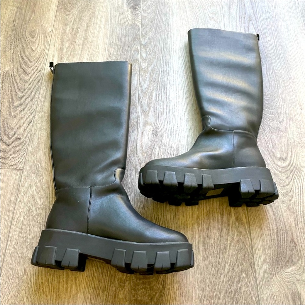 BILLINI XIAN BLACK MILITARY STYLE COMBAT MOTO KNEE HIGH CHUNKY BOOTS SIZE 9 NEW
